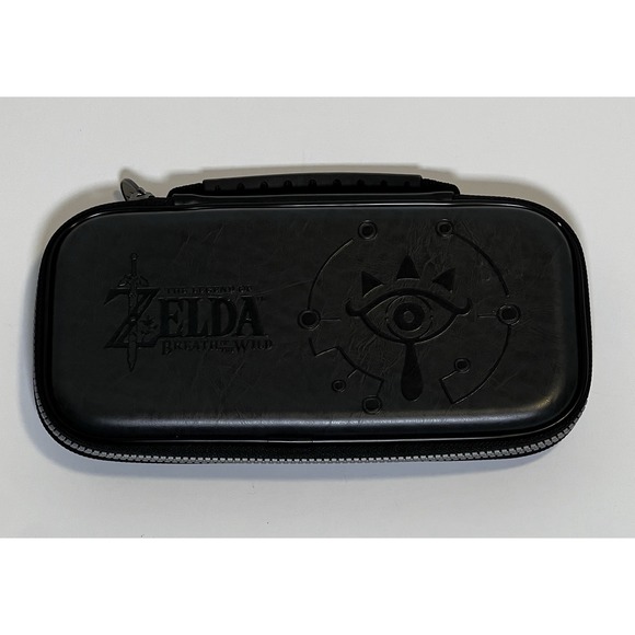 The Legend of Zelda: Breath of the Wild Official Nintendo Switch Carrying Case - Picture 1 of 6